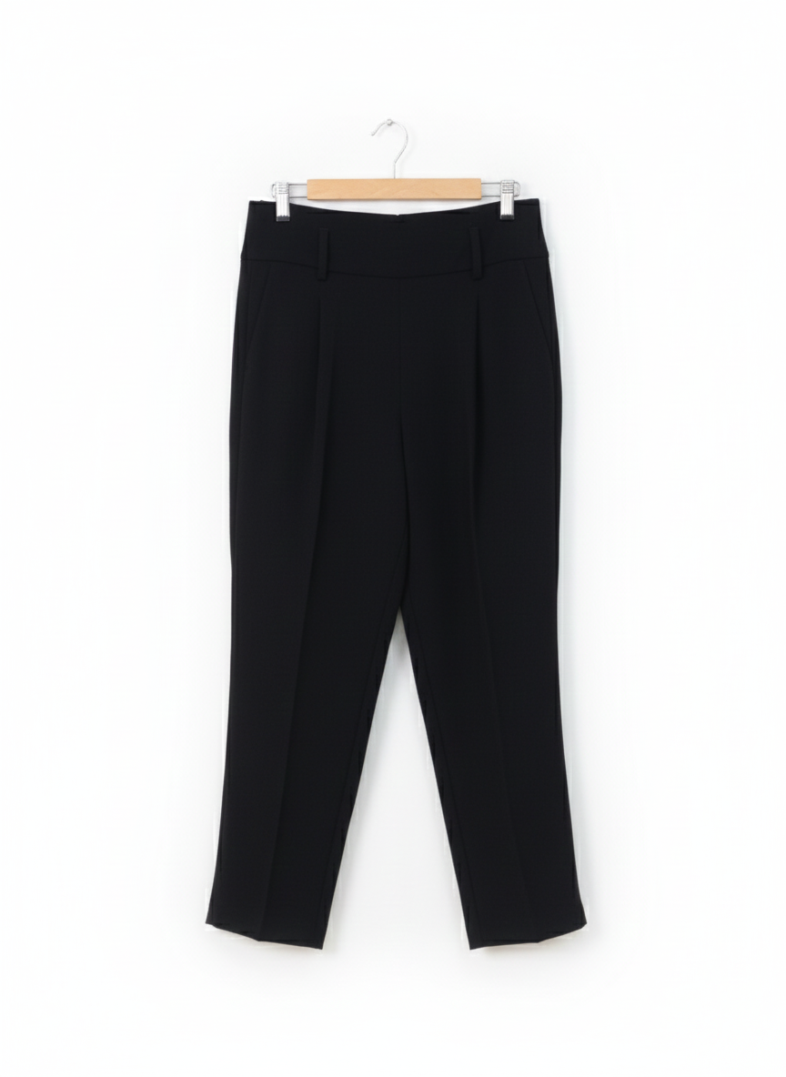 Maison Cinqsent Women's Pants