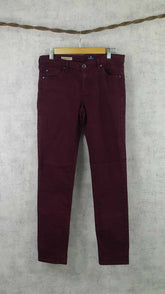 THE STEVIE ANKLE SLIM STRAIGHT JEANS