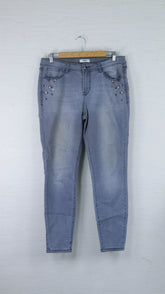 Kensie Jeans women