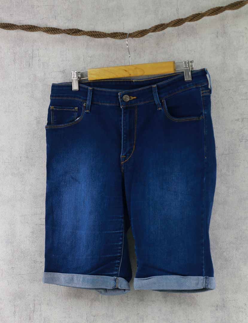Levi Strauss & CO