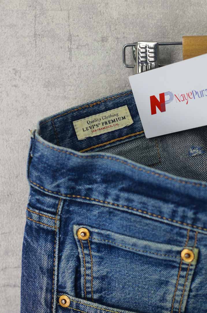 LEVI'S 501 PREMIUM SAN FRANCISCO,CAL Jeans