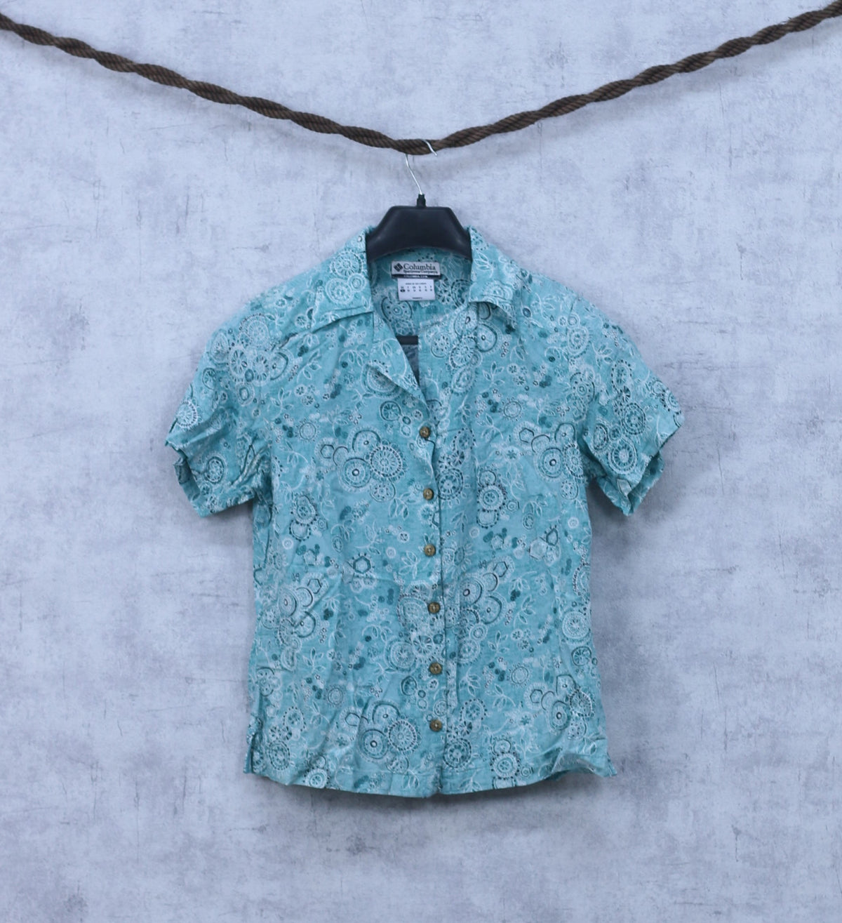 COLUMBIA Shirt