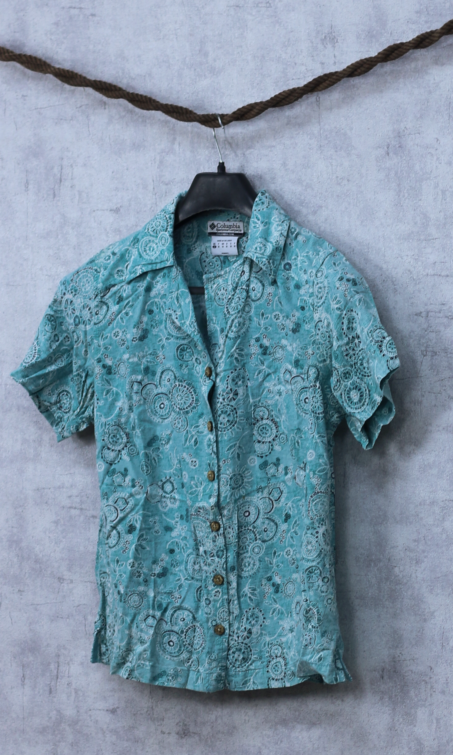 COLUMBIA Shirt