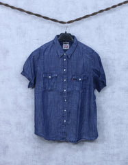 Classic fit levi Strauss & co. Shirt