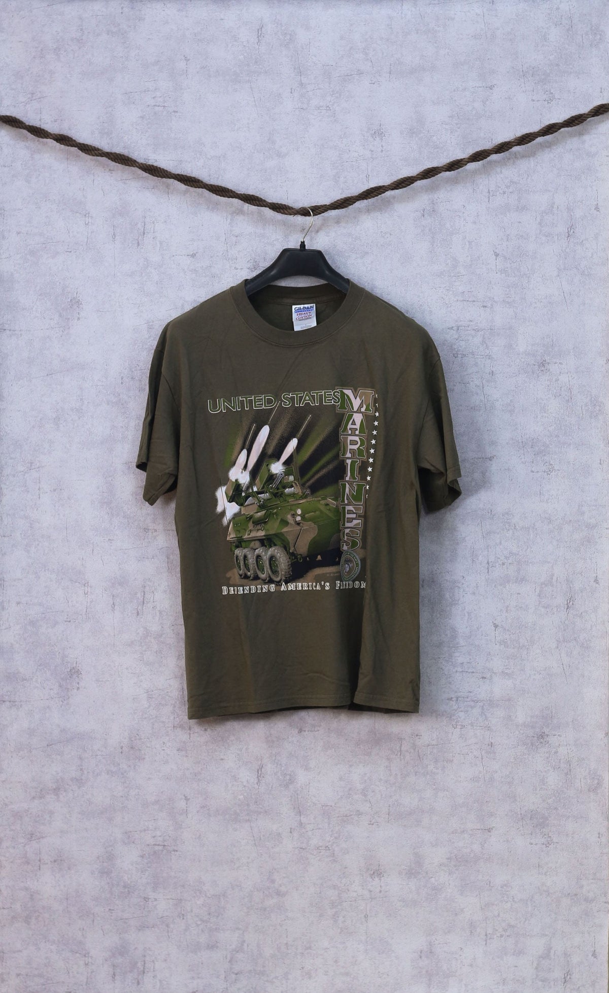 Gildan Activewear T-Shirt