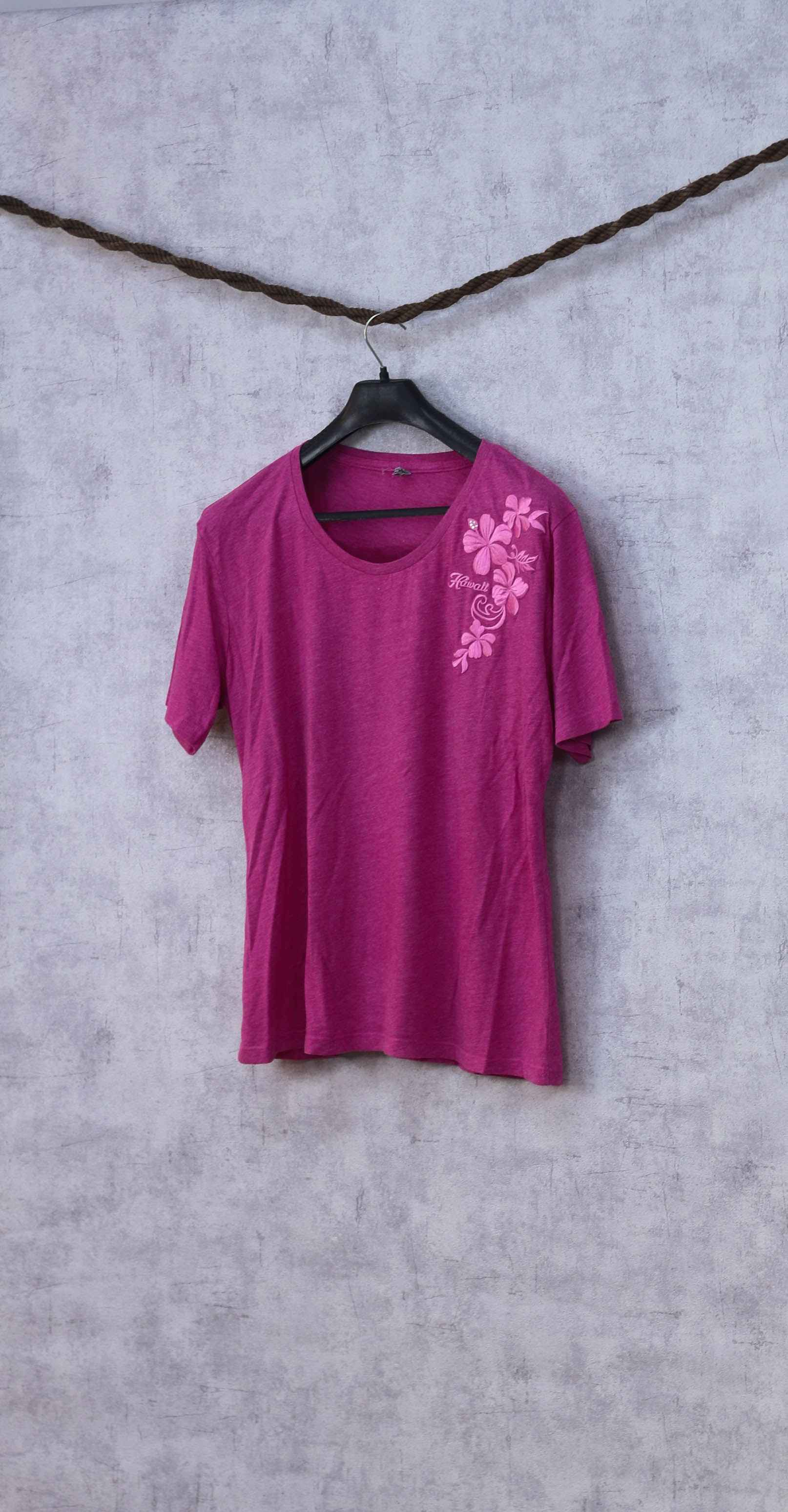 Sun International T-shirt