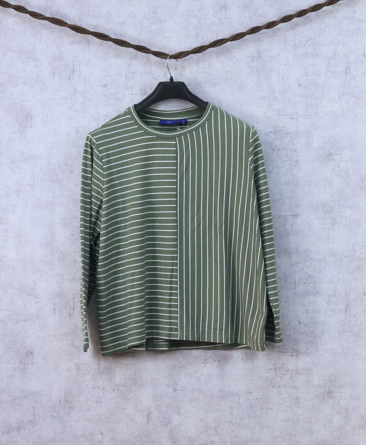 Apt.9 Effortless Style and Comfort