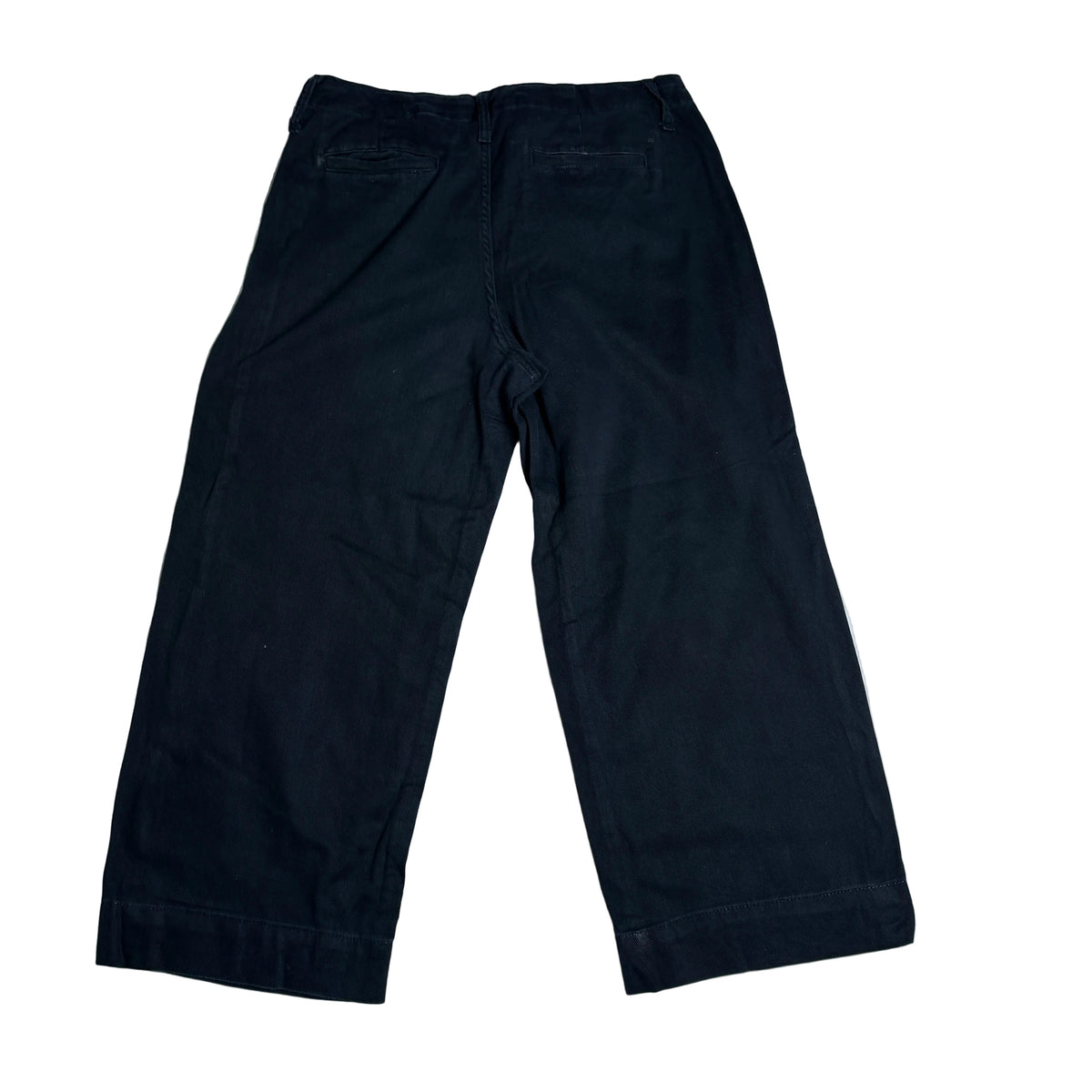 a. new day Baggy Pant