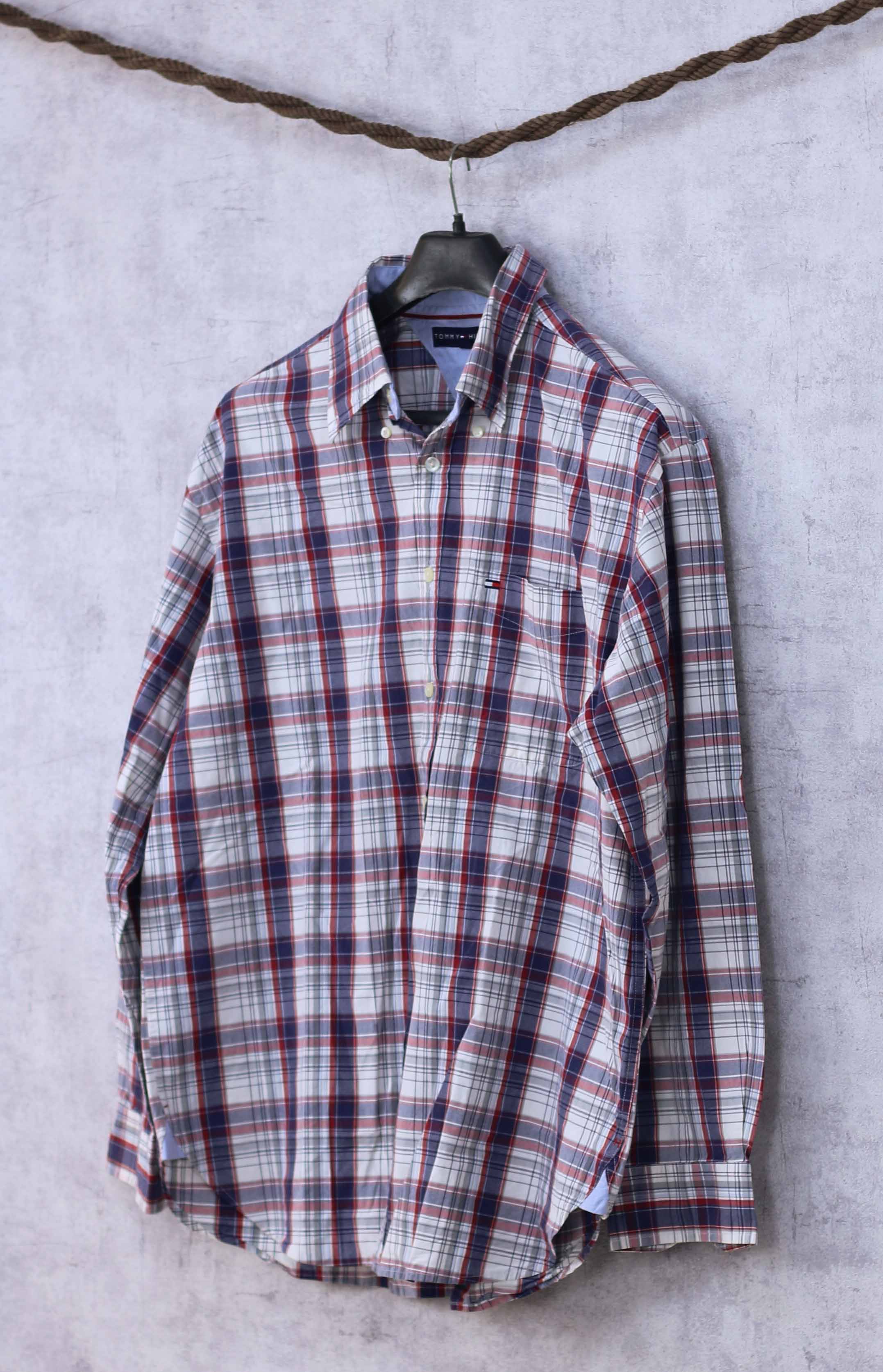 Tommy Hilfiger