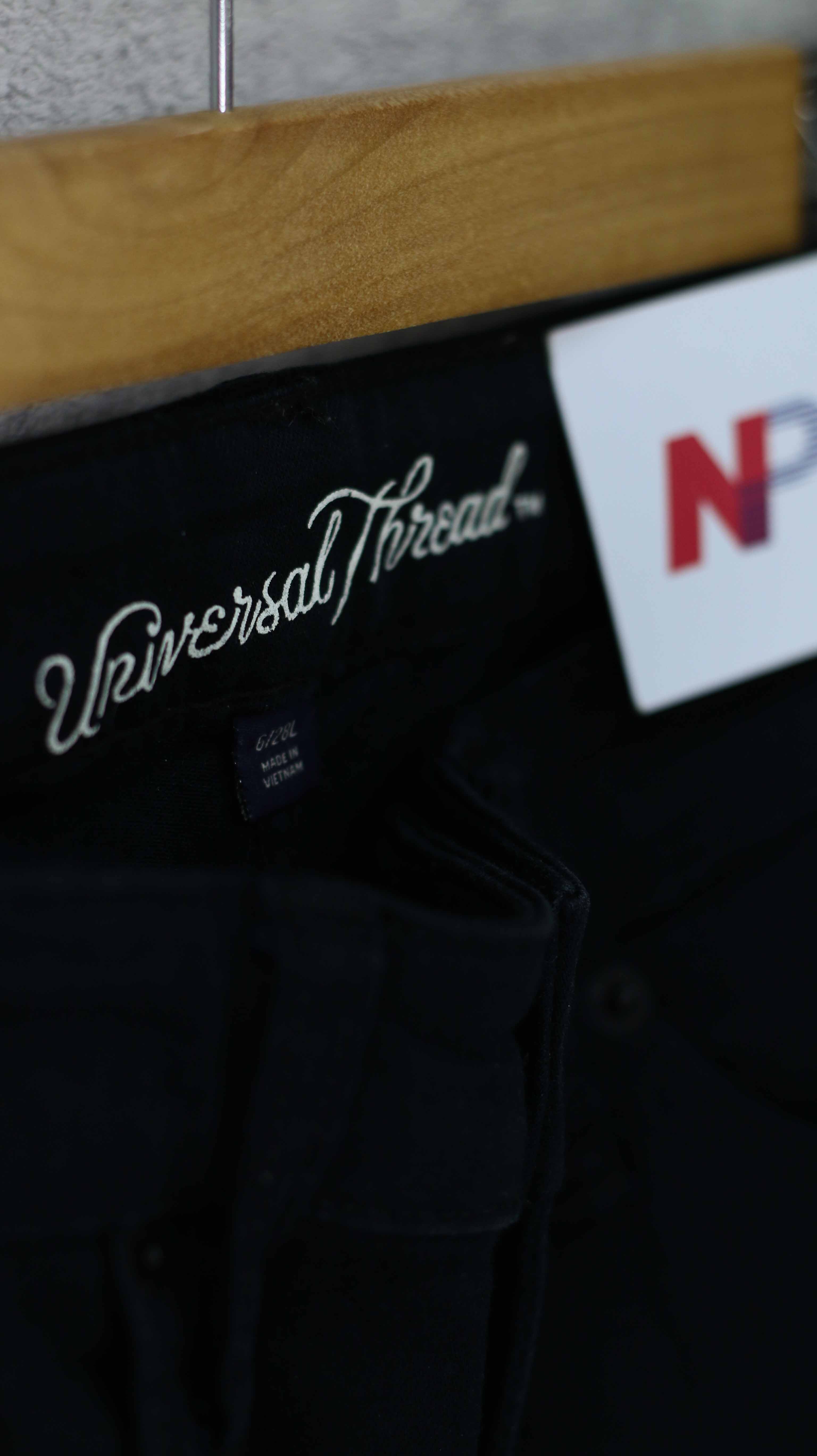 UNIVERSAL THREAD