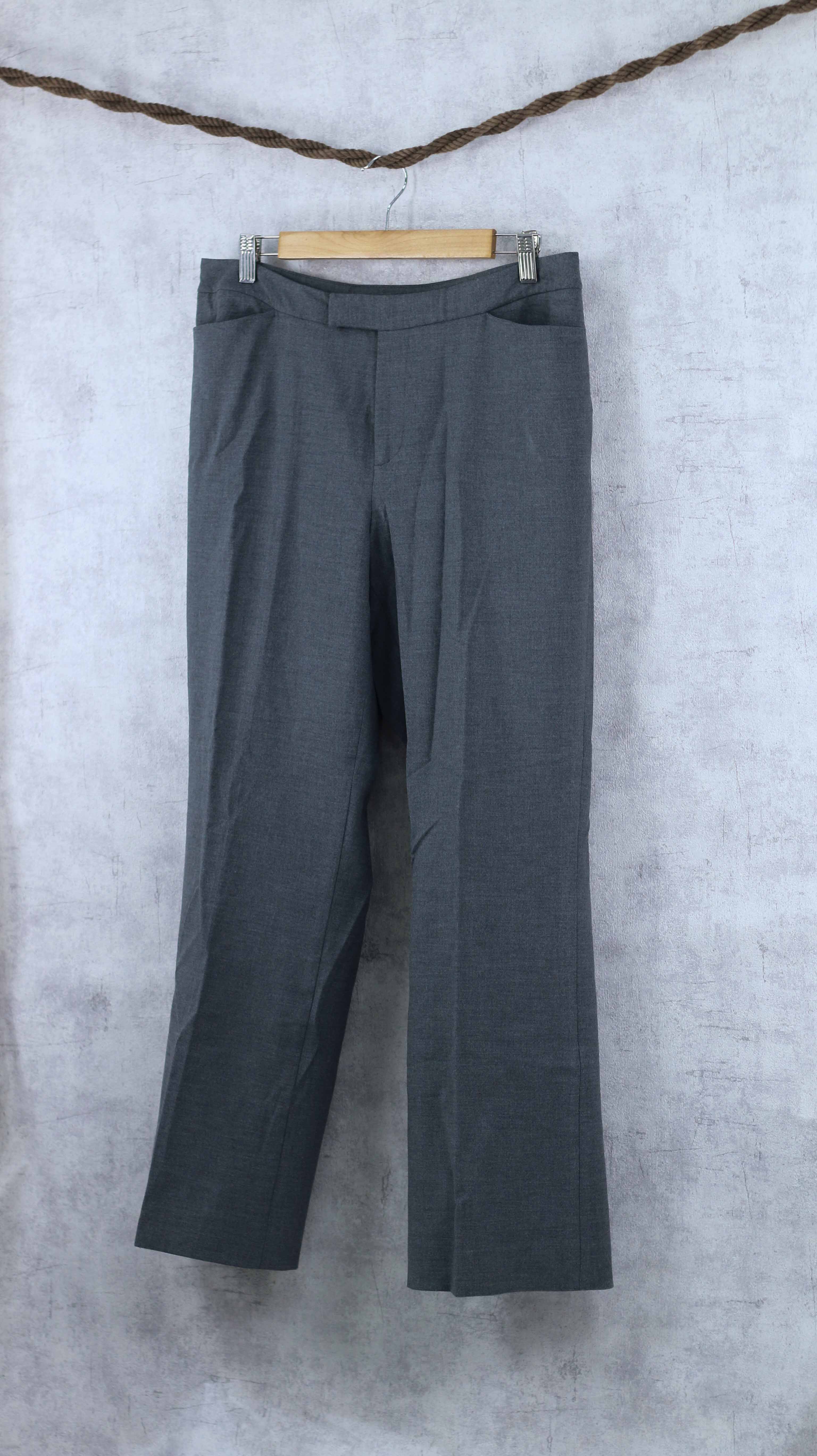 LIZ CLAIBORNE