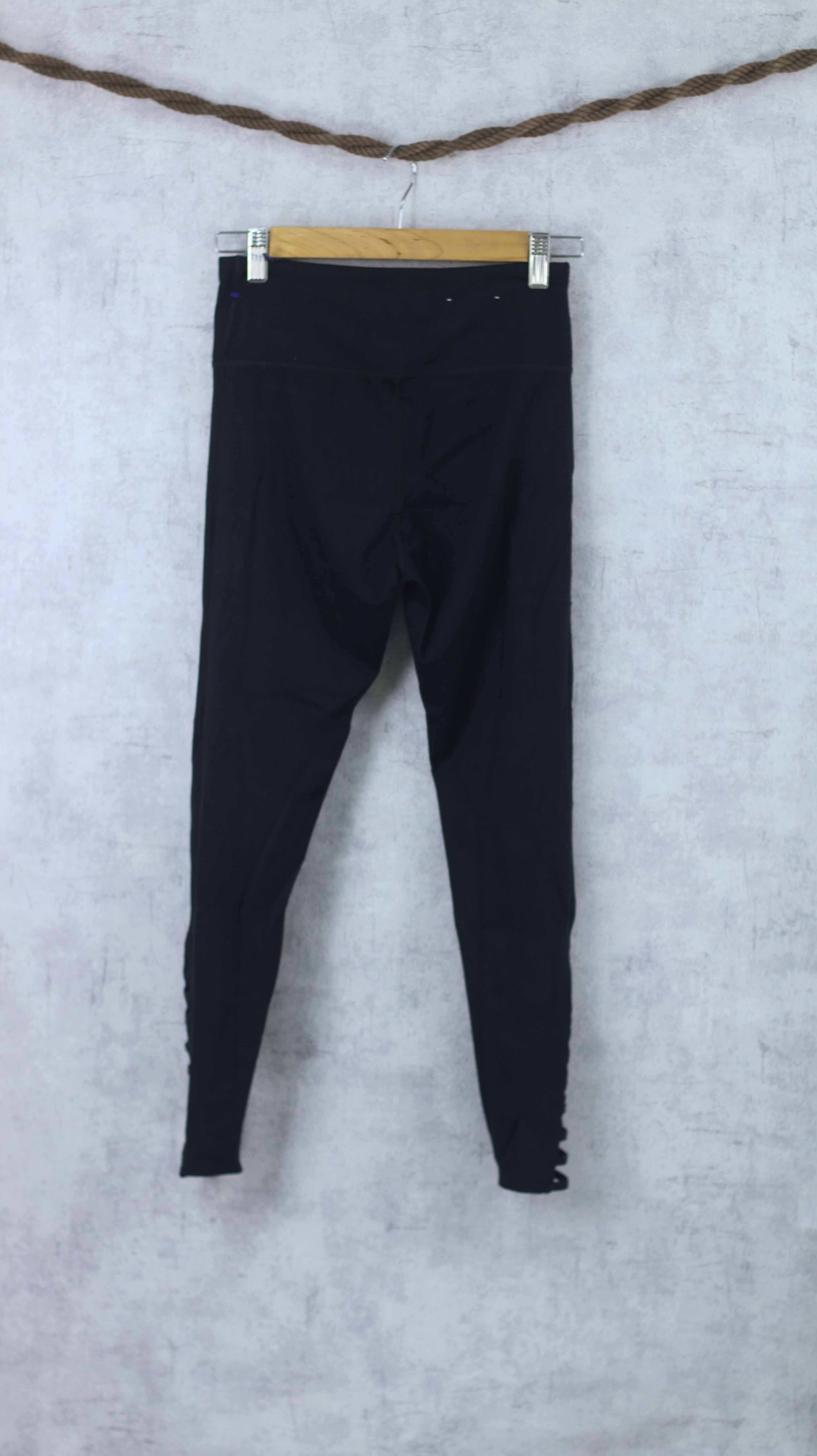 Attention Women's Leggings