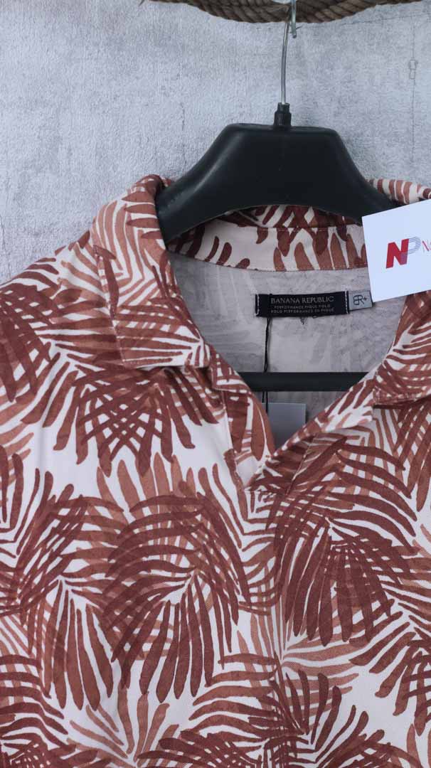 Banana Republic T-Shirt
