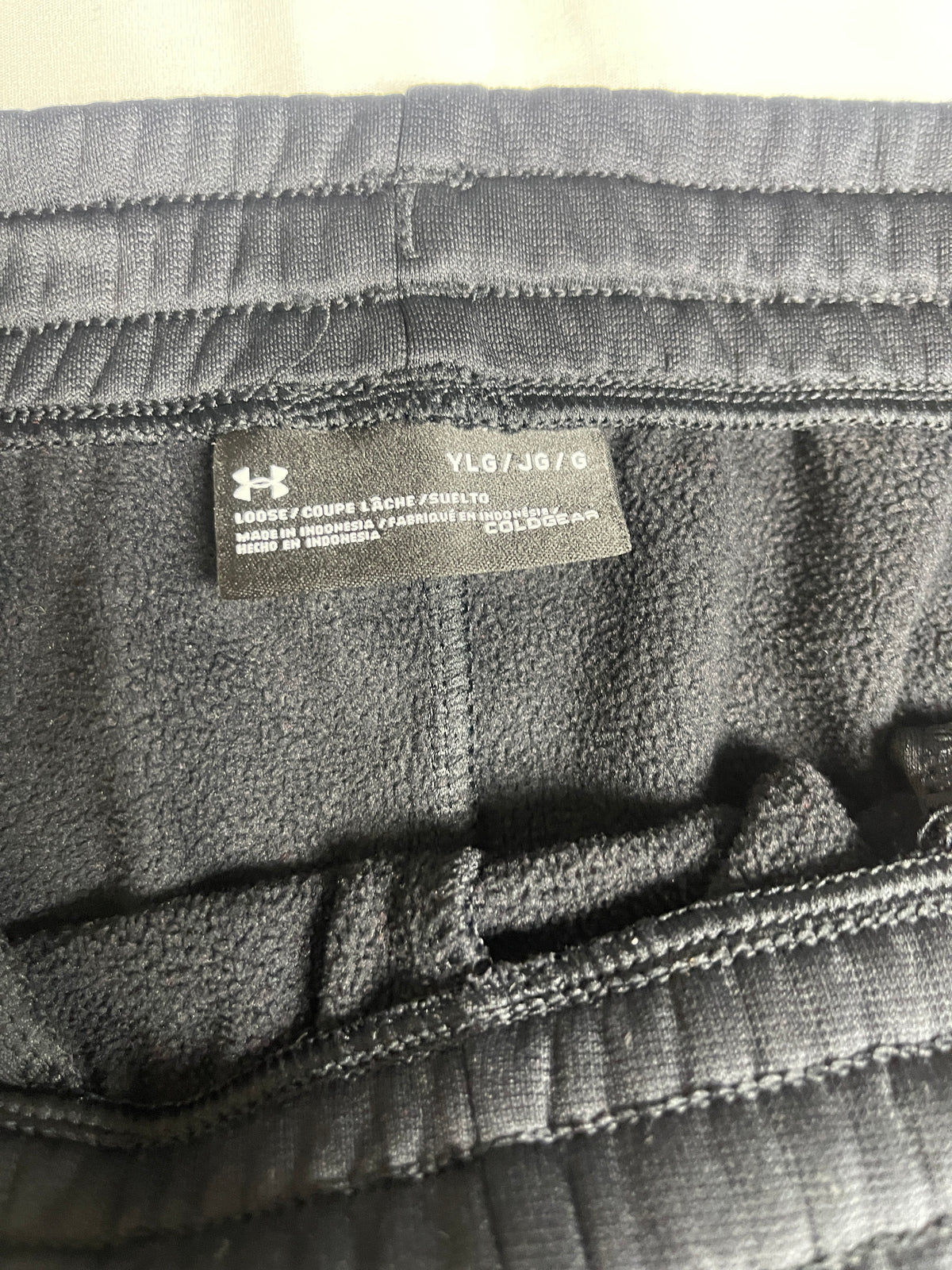 Under armour trouser