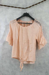 WOMEN TOP