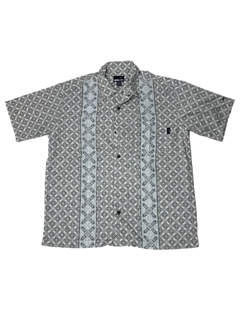 Gotcha ButtonUp Geometric Pattern
