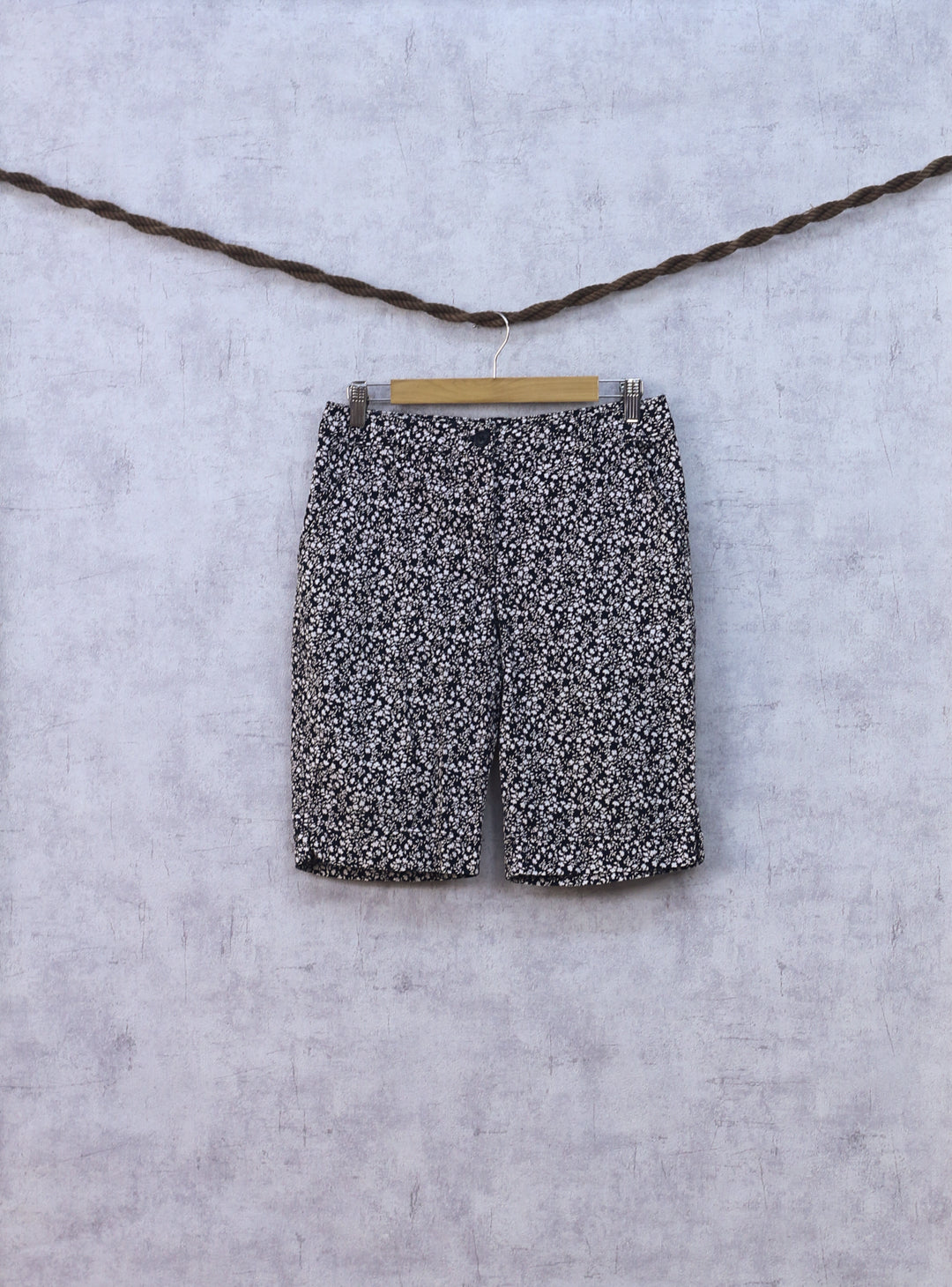 Kim Rogger Chic Women’s Shorts